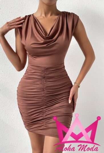 Vestido ajustado corto color marron