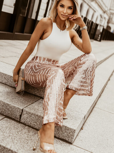 Pantalones acampanados de lentejuela dorado