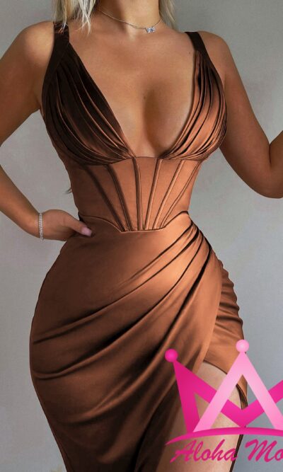 Vestido ajustado satinado color bronce