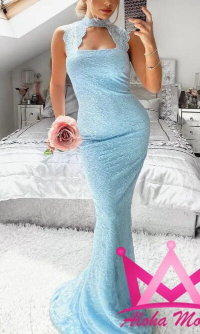 Vestido de encaje azul ajustado